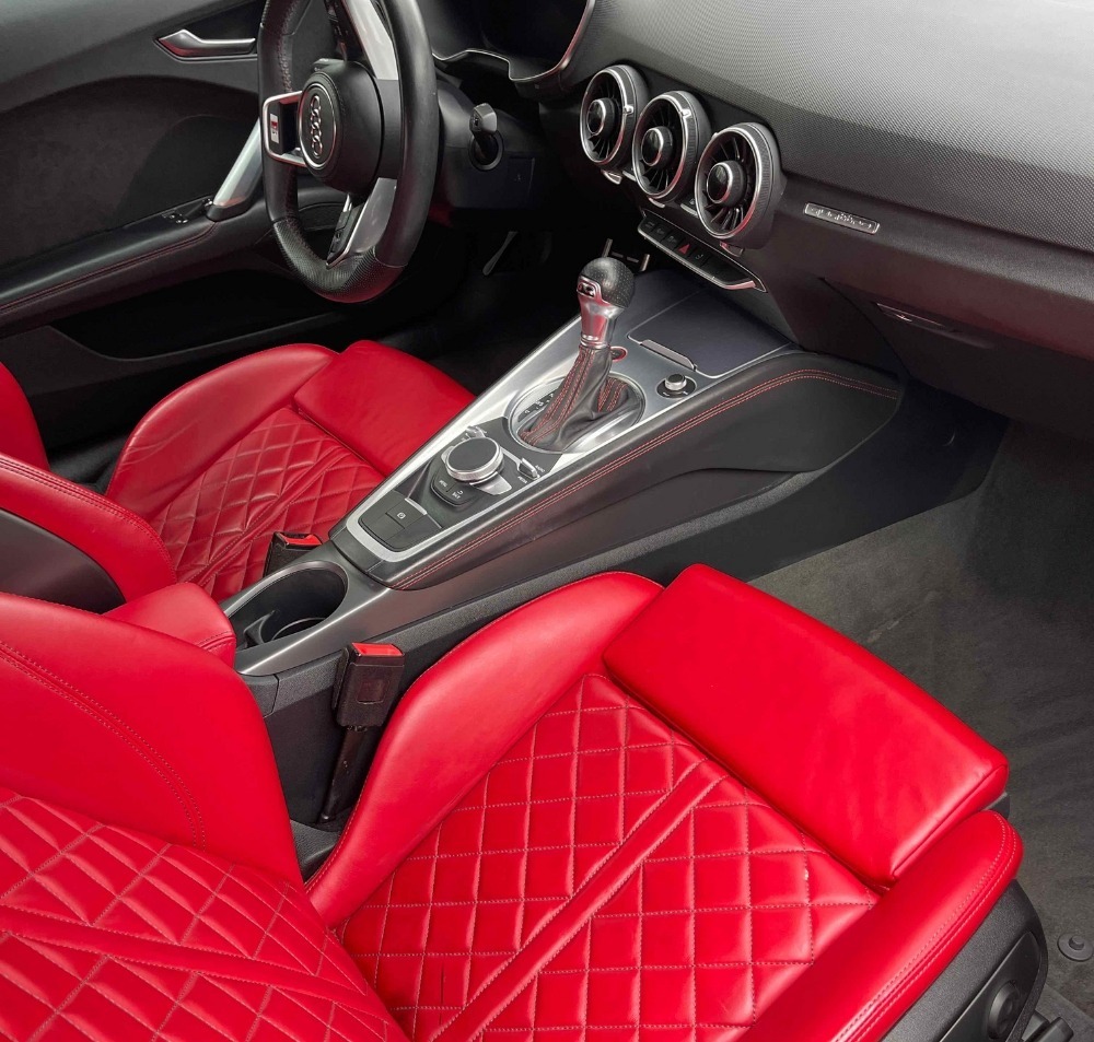 interior car detailing